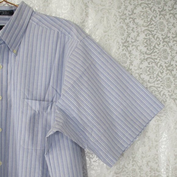 IZOD Button Down Shirt Size XL - Picture 3 of 6